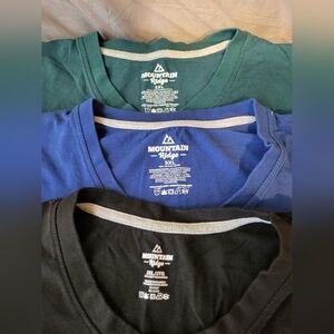 Set Of 3,  Mountain Ridge V-Neck Men's Tee Black/Blue/Green, Size 3XL